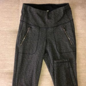 Old Navy Active Leggings